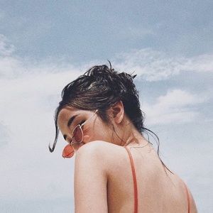 Meet your Posher, Issabella